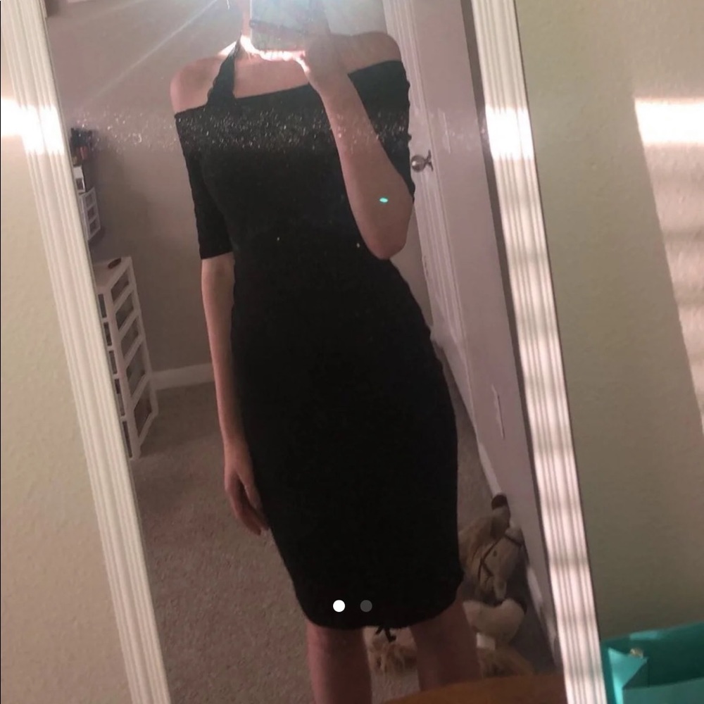 off the shoulder bodycon dress